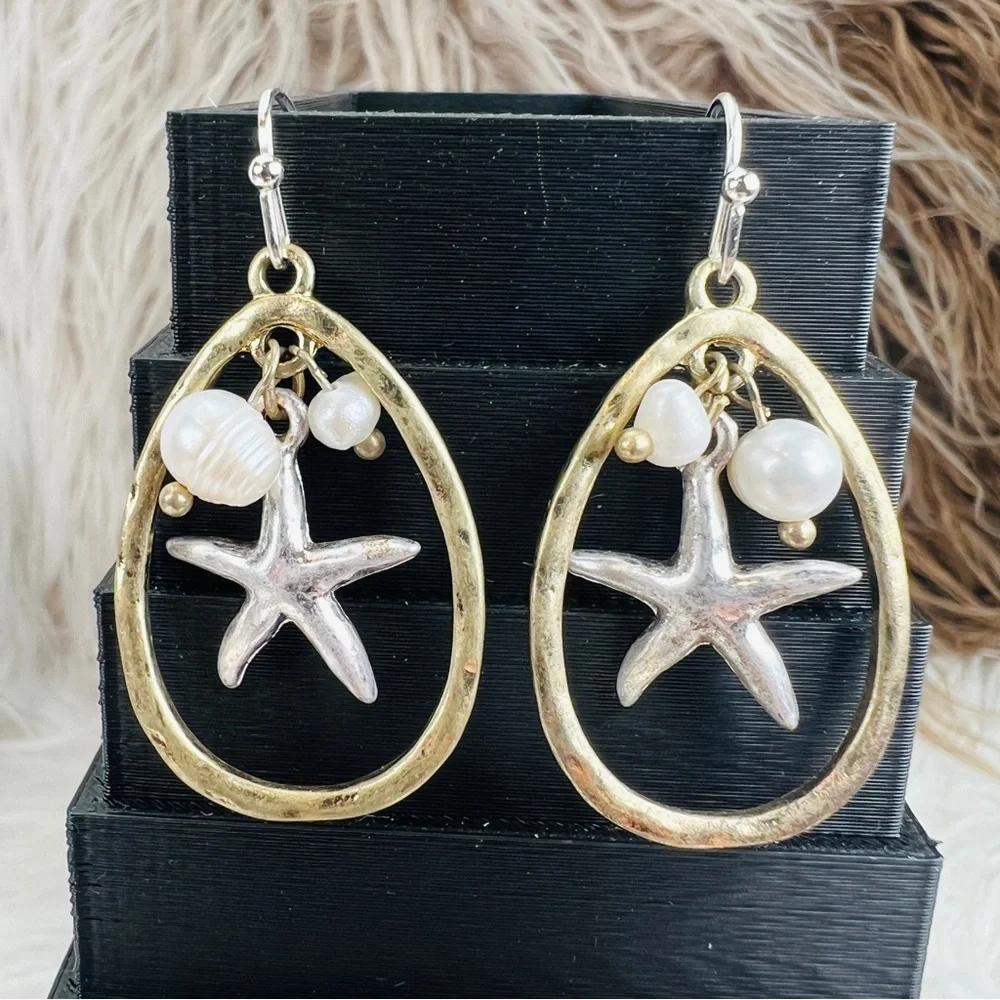 Vintage aged goldtone Silvertone faux pearl starfish dangle pierced earrings